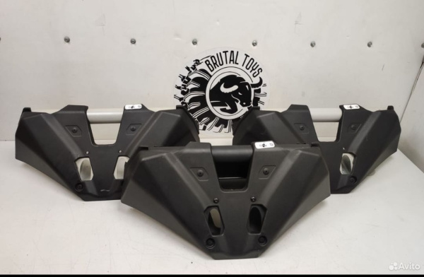 Передний бампер Оригинал Maverick X3 с защитой бу